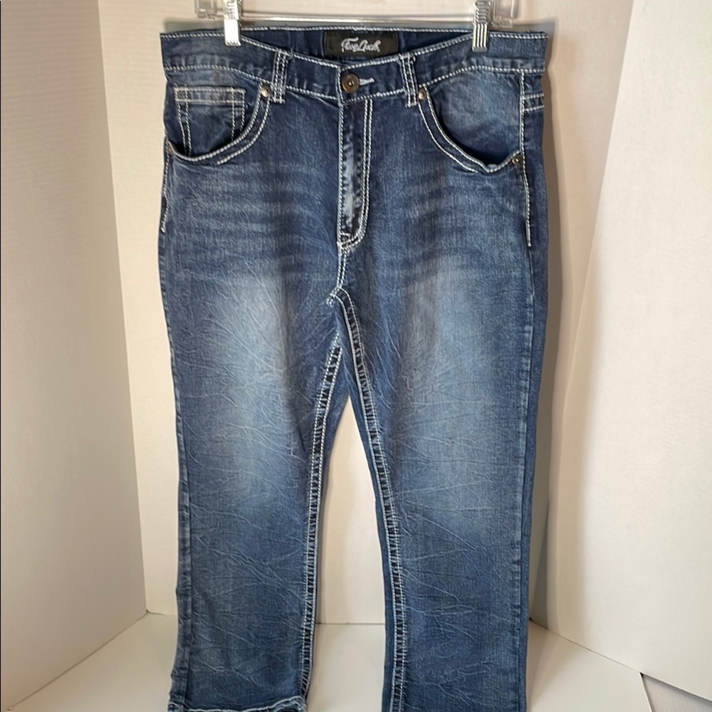 True Luck  Men's Size 36 /30 Jeans with Distressed Look Straight Leg